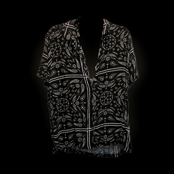Retro silk printed button down collared shirt size m/l - Picture 1 of 1